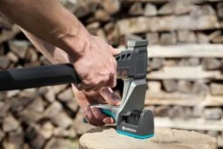 GARDENA Messenslijper 9 GARDENA Messenslijper -Coppelmans Verkoop gardena slijper 1500x1000 640af80266438 l