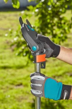 GARDENA StarCut Takkenschaar 160 Plus -Coppelmans Verkoop gardena takkenschaar starcut 160 plus 1000x1500 640af7f49be1a l